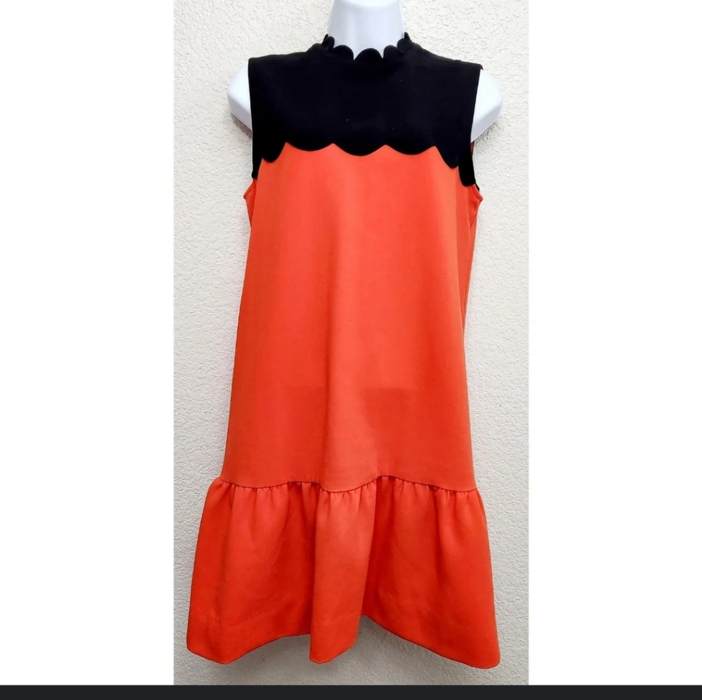 Victoria Beckham For Target Crew Neck Mini Shift Dress. Red with a black scallop - Picture 4 of 10